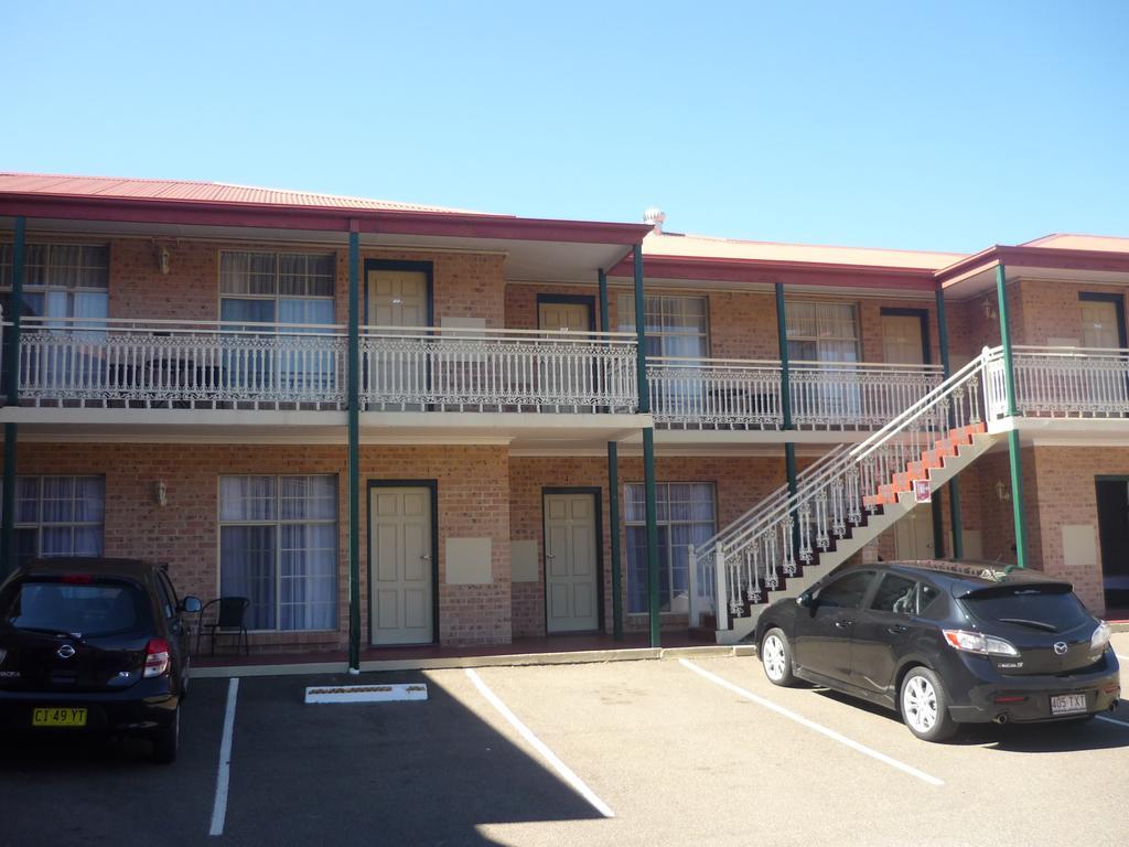 Heritage Motor Inn Goulburn Exteriör bild