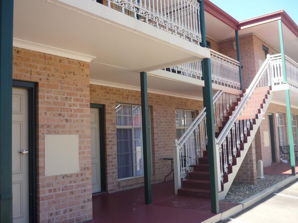 Heritage Motor Inn Goulburn Exteriör bild